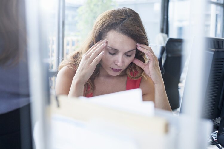 乳腺增生|女人有这3个症状，基本上都有乳腺增生！别说你没有