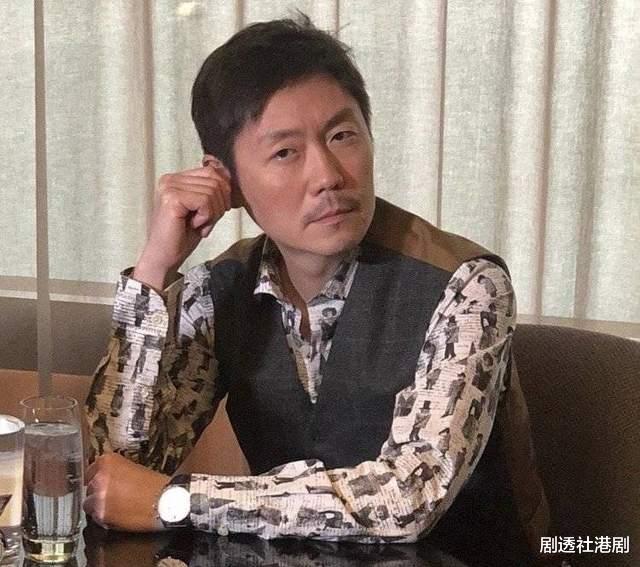 TVB|恭喜！TVB“绯闻王”疑结婚，颁奖典礼上高调表白：感谢，亲爱的