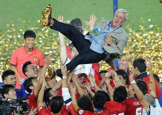 李铁|十二强赛李铁被撤换?穆帅前来or里皮出山?他才是最合适的人选!