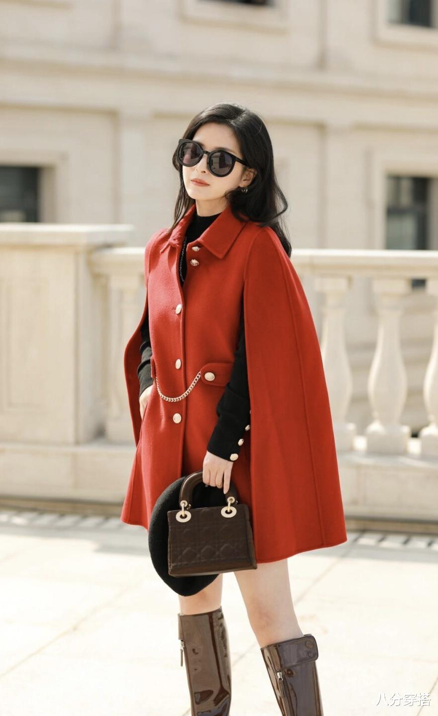 八分穿搭 入冬后外套不必多，用这几款“斗篷大衣”打造好气质，优雅高贵