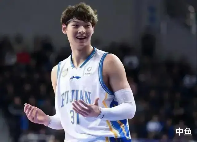 廣東男籃|爆！CBA三條大魚已上鉤，王哲林或選擇加盟廣東