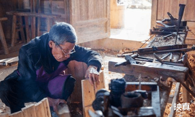 暹粒 余姚首富为感化拆迁户，带其旅游包吃住，后欠债20多亿跑路