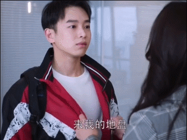 袁泉|“女霸总”就是一脸冷漠？来！5位女演员告诉你，啥叫职场女精英