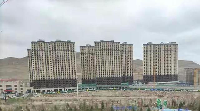 乌鲁木齐|乌鲁木齐依山而建的十大小区，哪一个是你家?