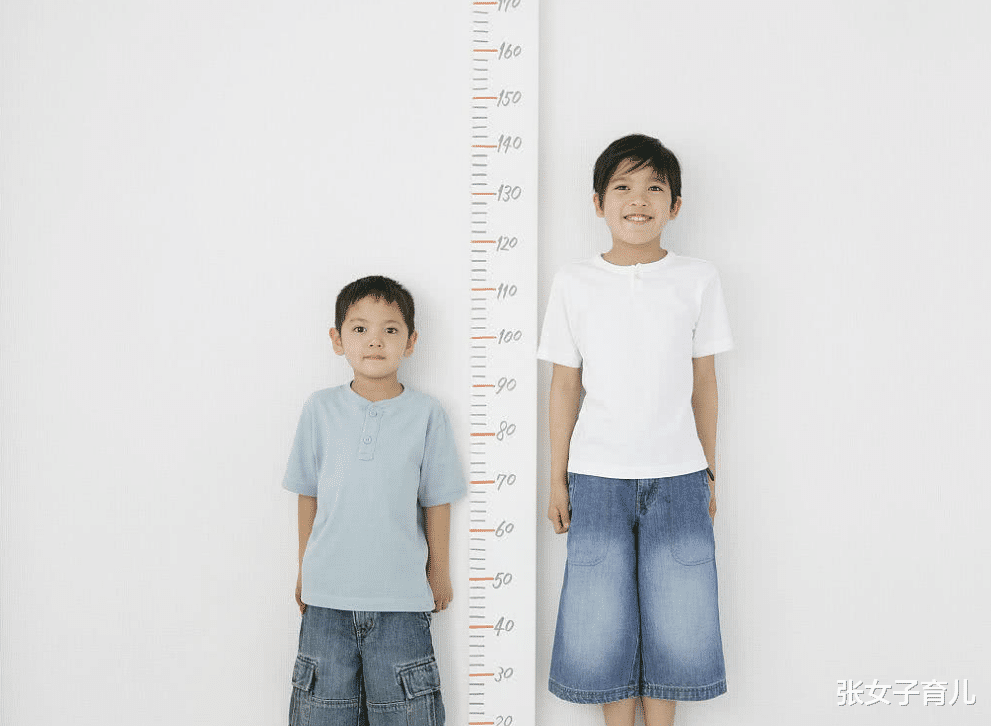 张女子育儿|爸爸身高185，15岁儿子却止步于158，不要忽视这些身高发育误区