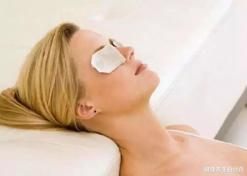 健康养生百分百 水肿是什么原因导致的？消水肿食物有哪些？快速消水肿办法有哪些