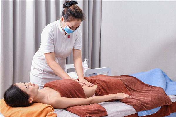 爱美的妈咪|产后康复前景怎么样?一个不容忽视的千亿市场!