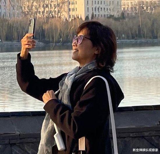 西游记女儿国|老版西游记女儿国国王晒近照，69岁身材似少女，优雅老去的典范？