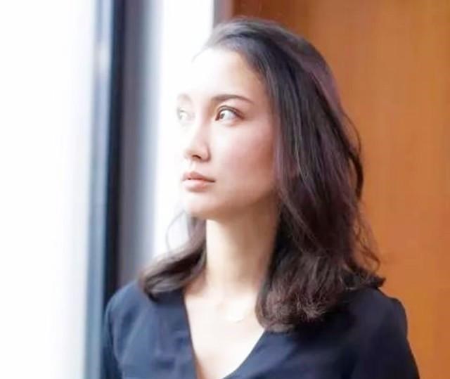 产假|被安倍好友侵犯，勇敢发声反遭羞辱，26岁女孩改变法律获赔330万