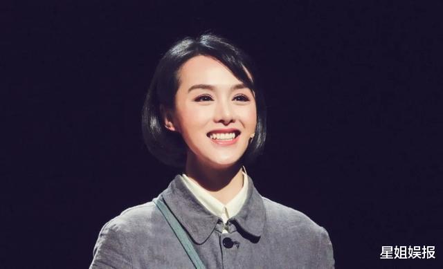 富大龙|影帝富大龙老婆，曾被称为“小刘晓庆”，退圈后在军艺读研任教！