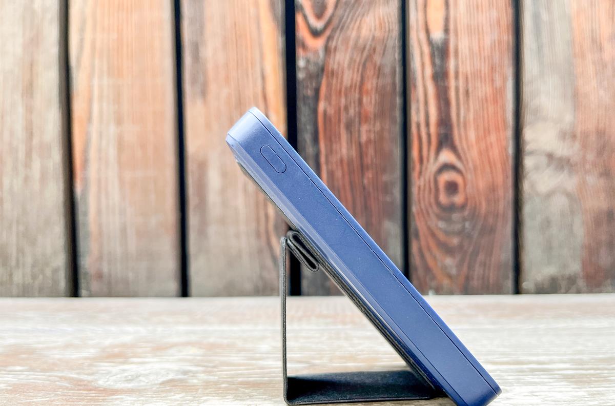 散热器|可能是你手中iPhone 13最佳伴侣，努比亚磁吸无线充电宝使用简评