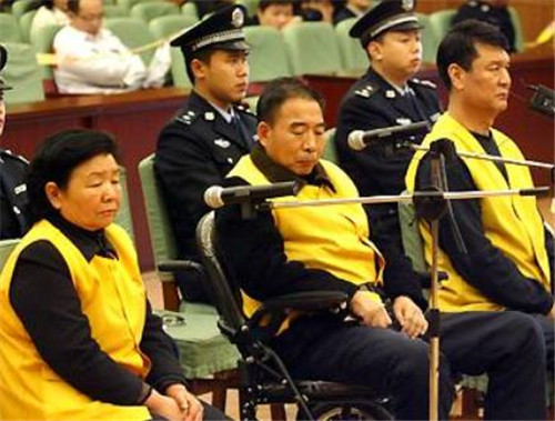 三鹿奶粉事件:30万婴儿受害,凶手无期变有期,最早2027年出狱