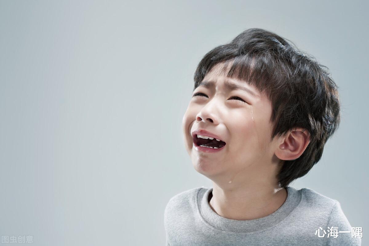 心海一隅 《小舍得》欢欢哭吐了：佟大为说打骂是最失败的教育方式