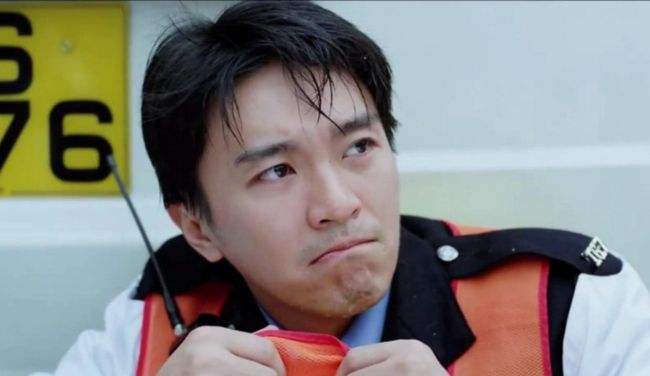 周星驰|没盼来《功夫2》，却等到了周星驰另一部大片的消息，海报太吸睛