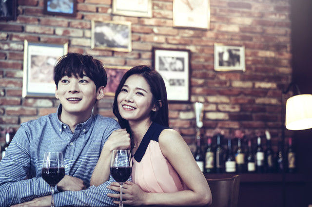  微小说：绯色交易