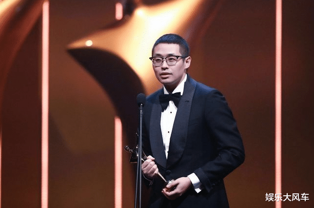 易烊千玺|《长津湖》刚上映，易烊千玺又一部鸿篇巨制将袭，搭档全是老戏骨