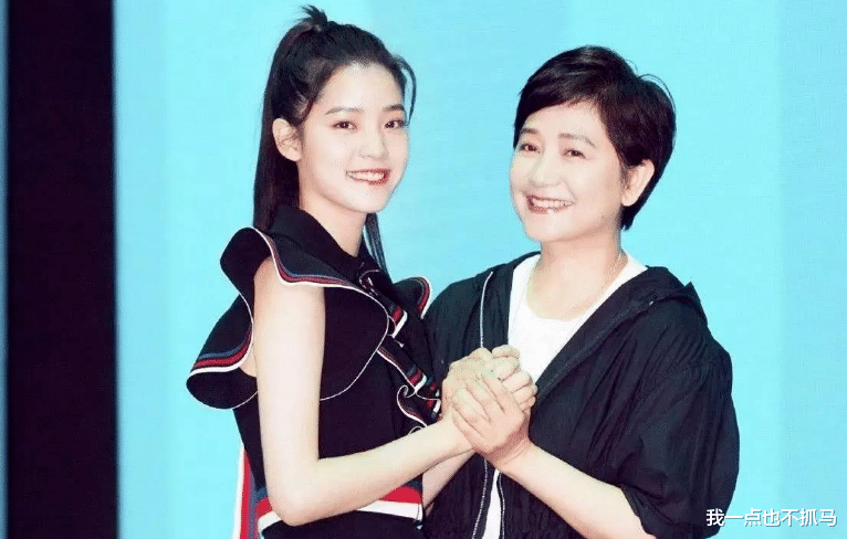傅娟|为嫁人气小生，不顾患癌之躯怀孕7次，玉女终于熬成了赢家
