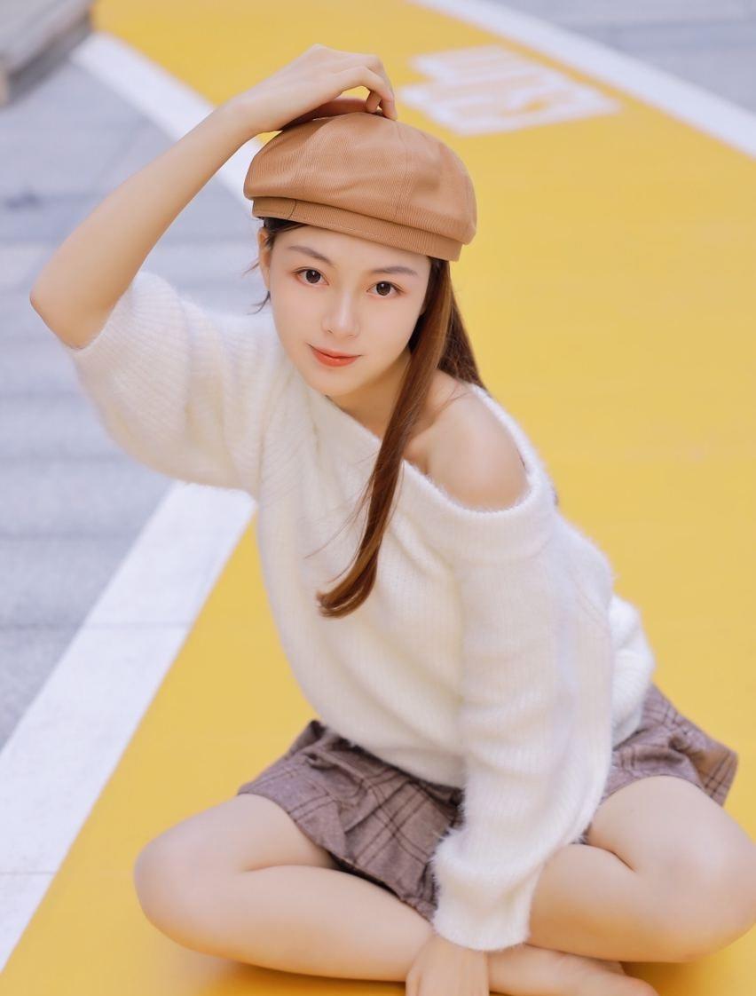 百里守刖|毛衣+百褶裙配上贝雷帽穿出不一样的少女感