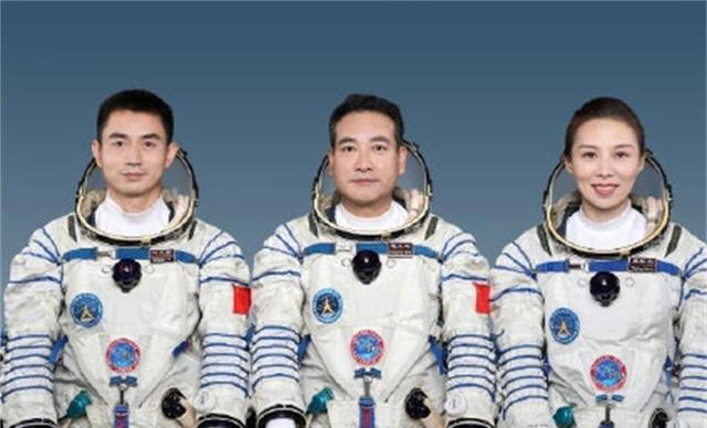 过年了,我国三位在太空的航天员,有什么特殊待遇?至少5项