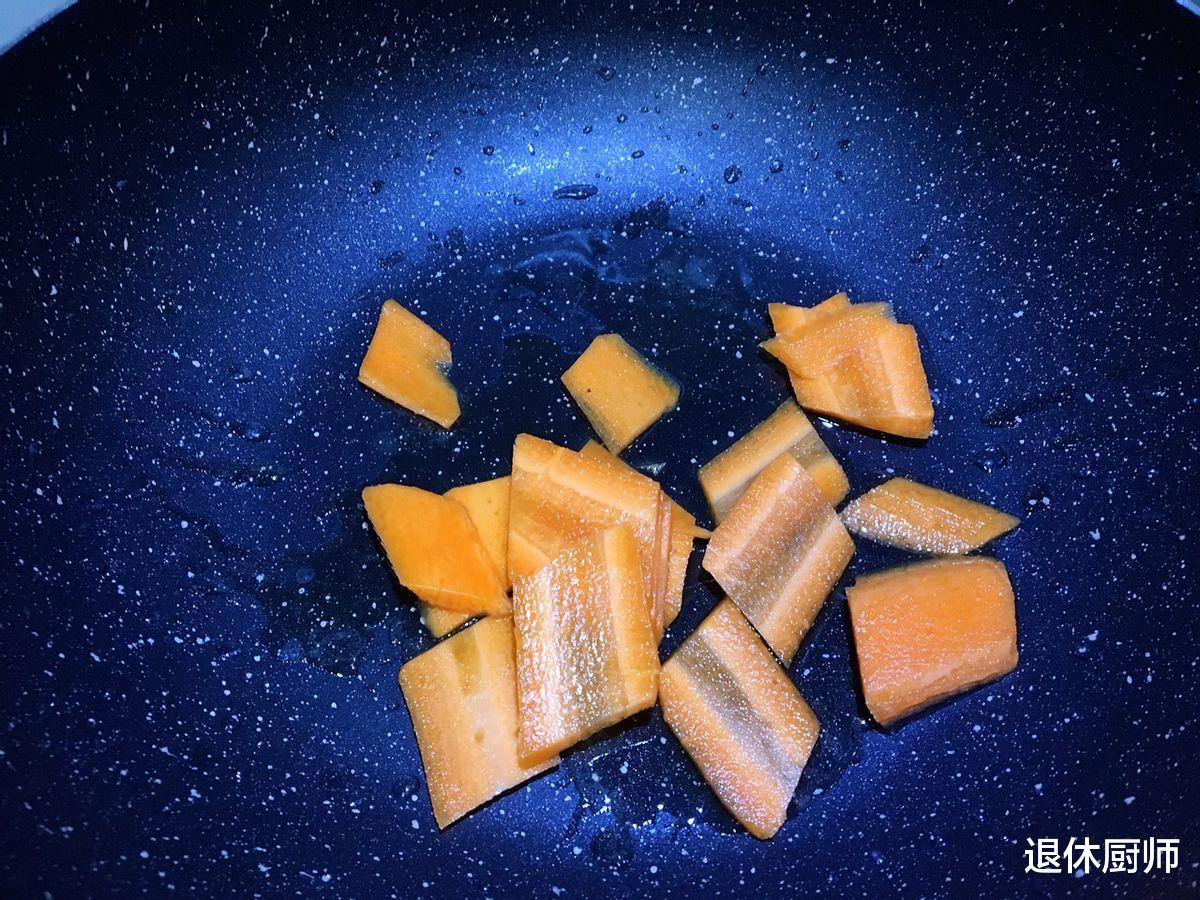 |山药和它是绝配，简单一炒很鲜美，常吃排宿便，不知不觉就瘦了