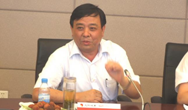 小超侃事|靠卖纸发家的济宁首富:从3万元到身家259亿,企业年赚215亿