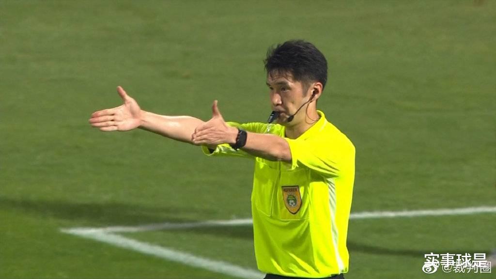 中超|張雷顧春含張曉晨聯(lián)手執(zhí)法海港迎戰(zhàn)泰山，馬力中超中甲折返跑