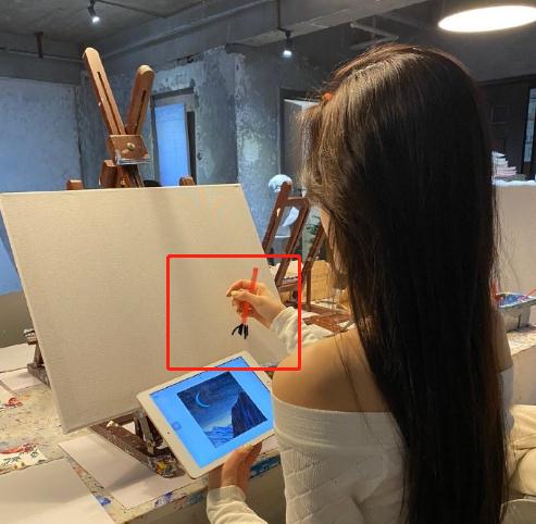 刘思瑶|刘思瑶又开始立新人设?玩富人运动,却意外涉嫌抄袭痞幼