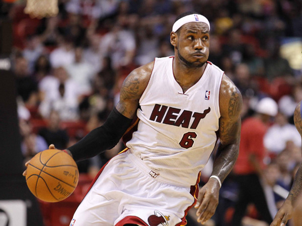 查尔斯·巴克利|不怕得罪人！巴克利：现役只有3个超巨4个巨星，其他顶多算全明星