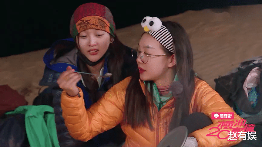 |3方面比较两个团，THE9和火箭少女101谁的发展更好？