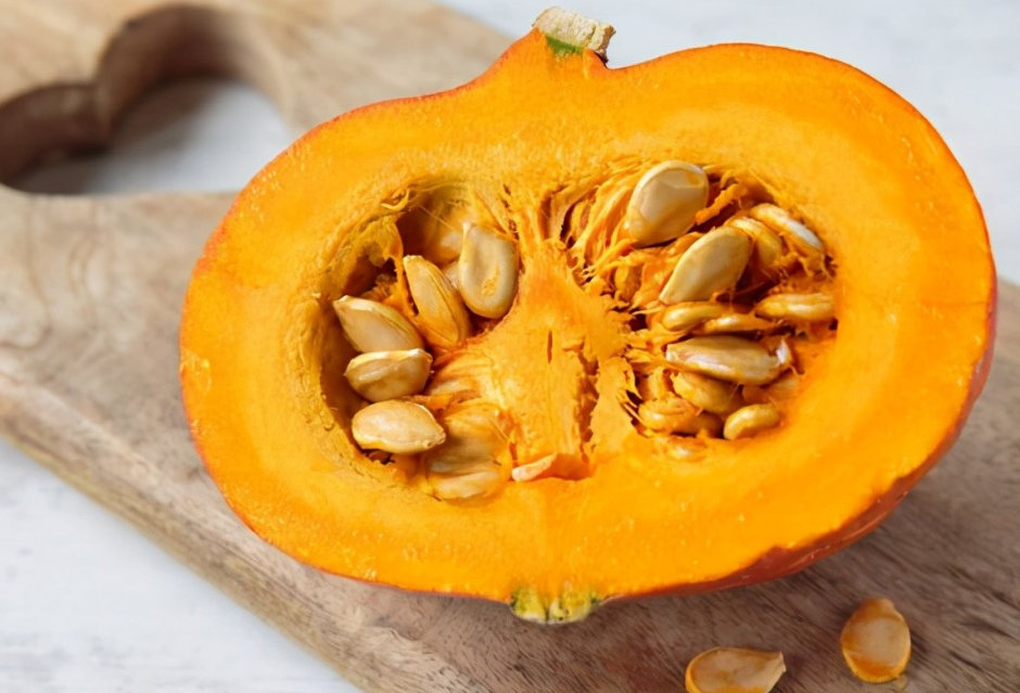 胃癌|消化科专家：3种早餐，吃一口等于吃4个塑料袋，若是天天吃，难怪胃癌