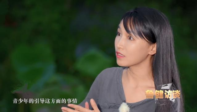 李子柒停更3个月上央视,谈自己的3个人生规划,网友:格局太大