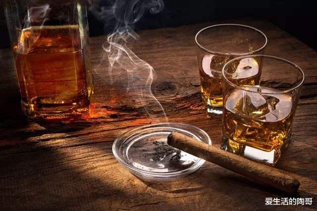 医生 冬天天冷怎么减肥？4个适合懒人的减肥方法，不运动不节食也能瘦