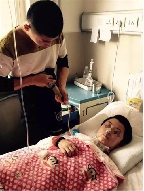 大连姑娘受伤变植物人,男友悉心照料,女子醒后却把男友送进大牢