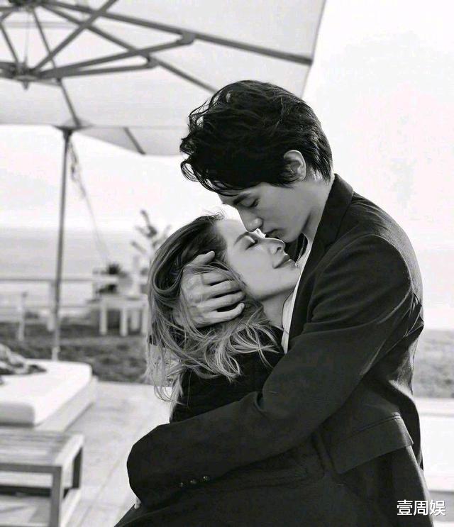 萧亚轩|萧亚轩被狗咬伤住院一个月，男友黄皓伤势严重，将面临毁容？