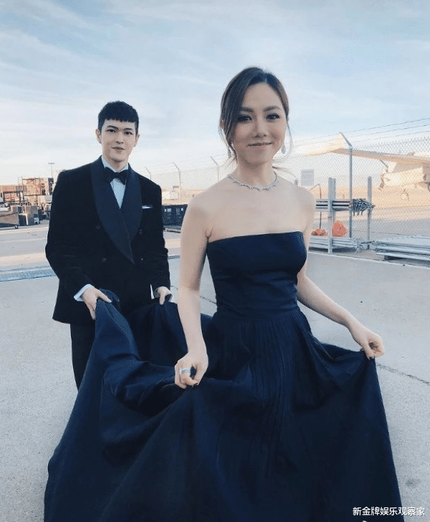 |港媒曝邓紫棋与男友分手？邓紫棋新歌疑暗讽对方，男友两个词回应