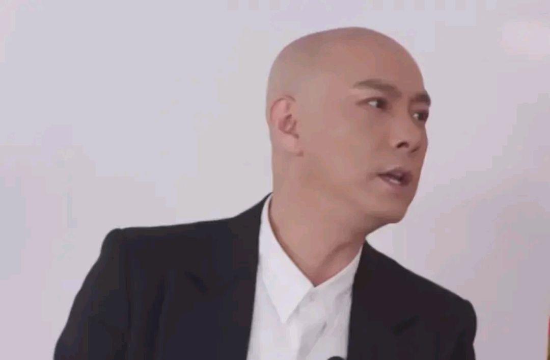 朴敏英|朱珠气质很独特？张卫健也有洗头的习惯？白鹿写得一手好字？