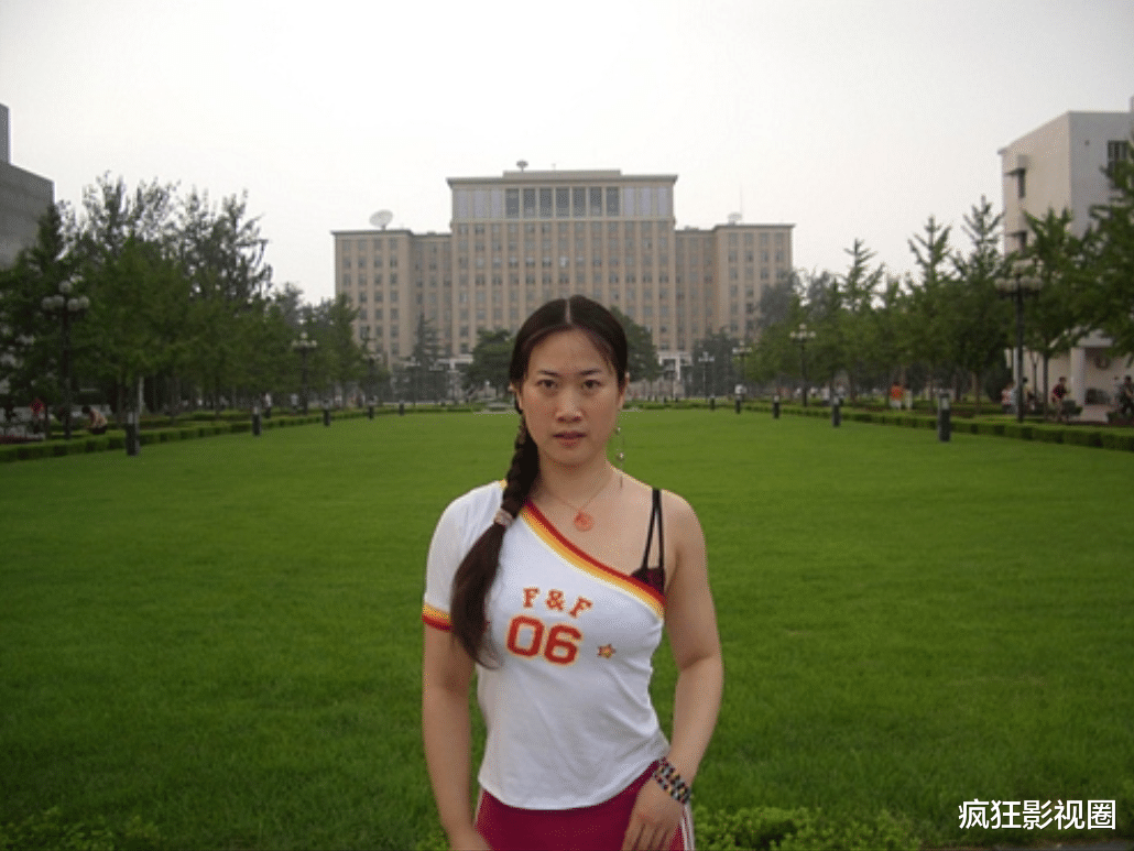 芙蓉姐姐|网红鼻祖“芙蓉姐姐”近况，曾示爱王宝强，如今无人敢娶