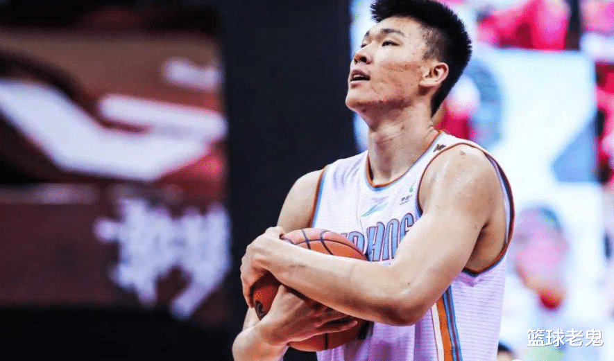 周琦|男籃現(xiàn)役最強中鋒排名！周琦第1，易建聯(lián)排名引爭議，1人被低估