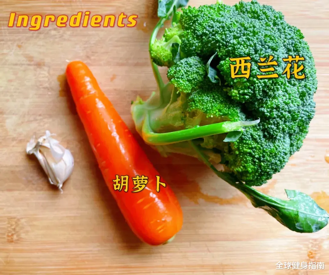 食材|第一次裸身当着这么多人面做菜,还挺羞涩的…