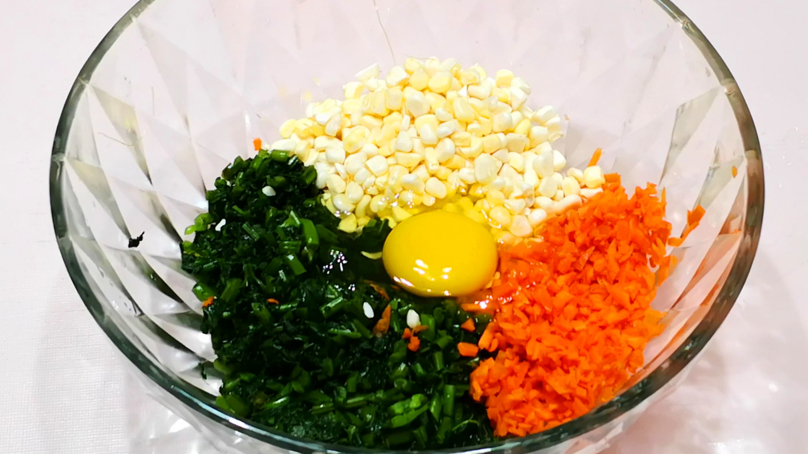 蔬菜|夏季，碰到此碱性蔬菜别手软，营养非常丰富，蒸一蒸吃太美味了