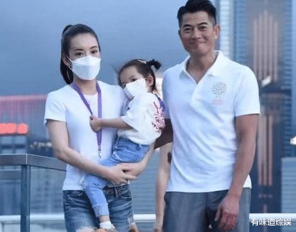 刘德华|刘銮雄送她超跑，她却说最想嫁郭富城，今郭富城都当爹了她还单身