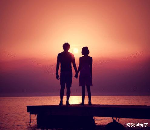 李宏毅|50岁前妻爱上32岁网恋小男友，不愿意和他复婚，58岁男人天天失眠