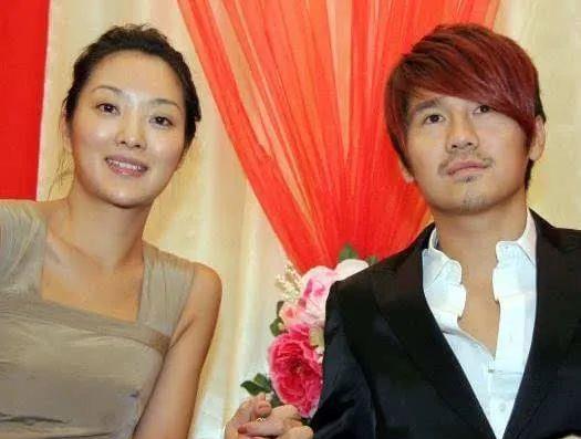 吴速玲|这位台湾时尚名媛，连做家务都要穿礼服