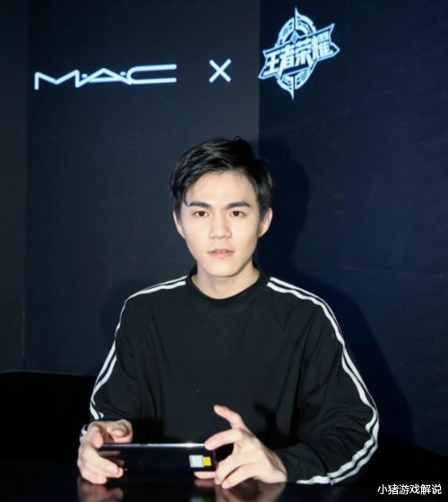 clearlove|本想秀实力反被锤？赖神《王者荣耀》对抗路SOLO赛被明凯吊锤！