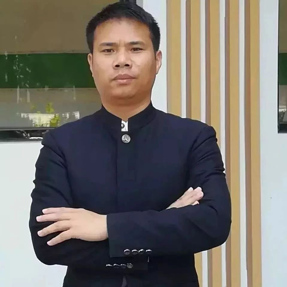 降压药|介绍两个滚背的方法,“滚”出你的好脊椎