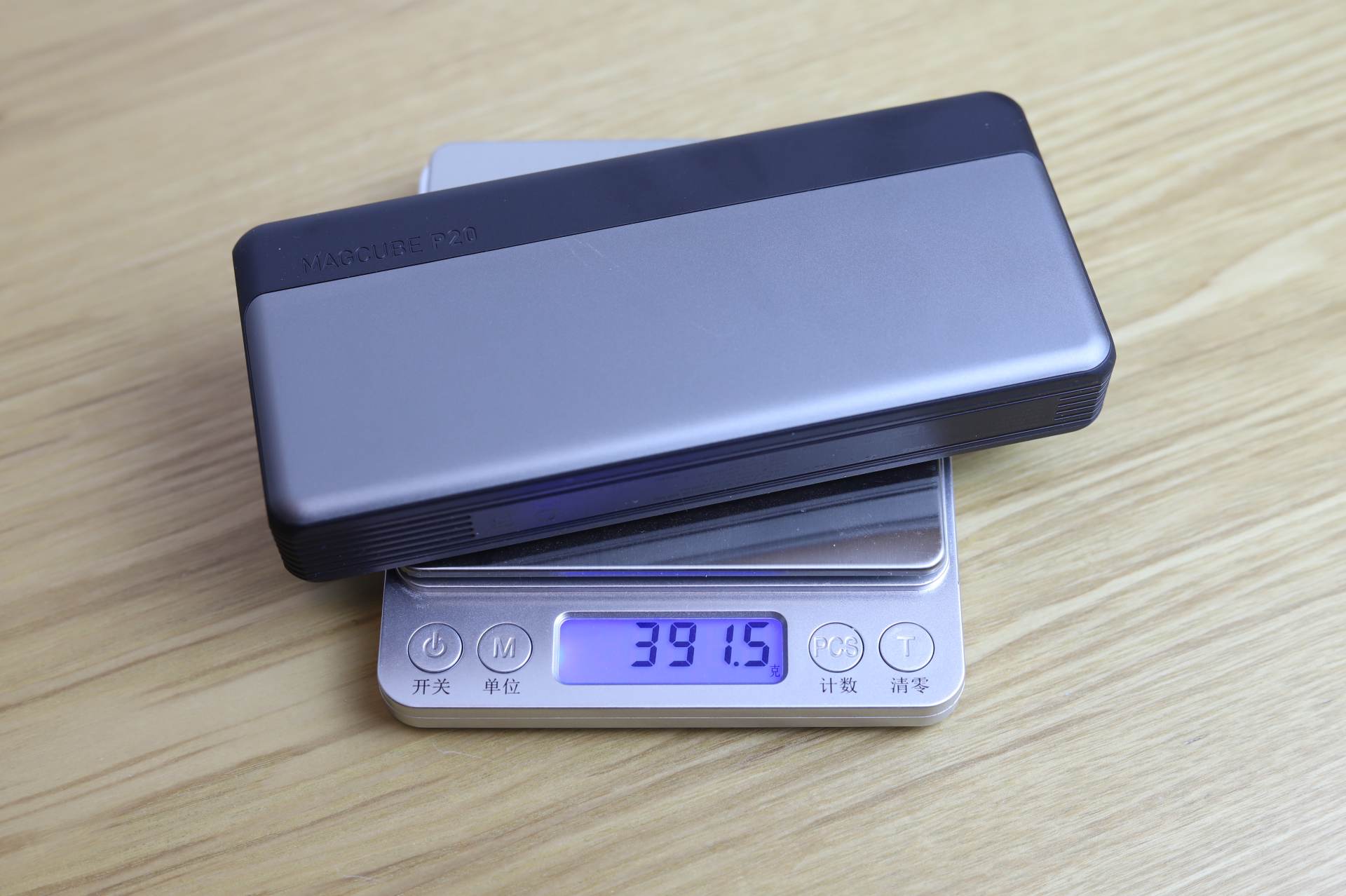 充電寶|Aohi 高端充電寶使用體驗：支持100W輸入輸出的充電寶你用過嗎？