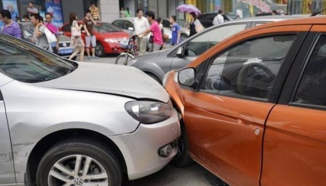 90后宝妈经验|停车时,“车头在外”和“车头在内”有何区别?不清楚可能会吃亏