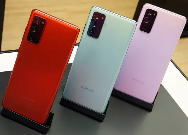 曝新机|三星电子Galaxy S22后置摄像头的详细规格被泄露