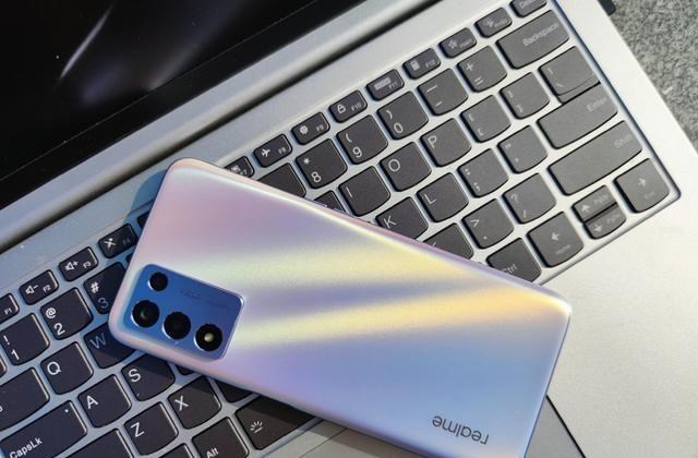 双十一|1399的Realme千元机跑分54万 双十一霸榜前三9天 你真的很优秀