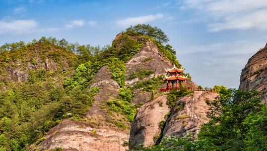 奶球妈咪聊|福建一景区走红，门票高达110但游客络绎不绝，距县城只有3.7公里